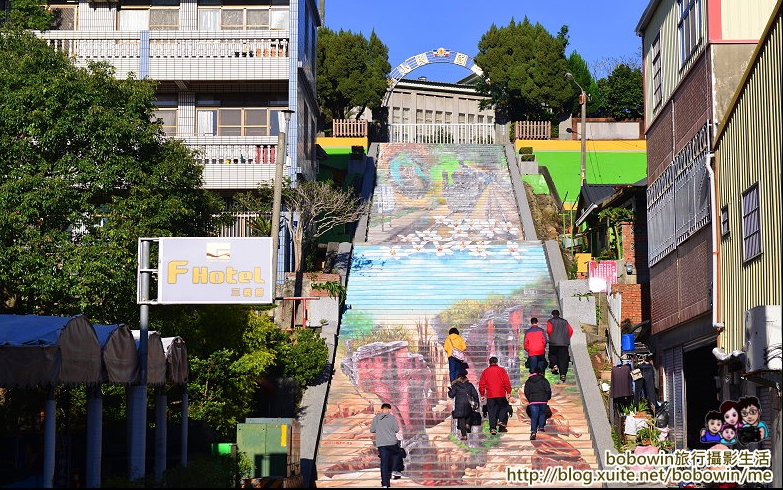 「建中國小3D彩繪樓梯」Blog遊記的精采圖片